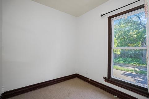 7436 S Normal Ave, Chicago, IL 60621 photo 12