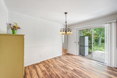 4600 Front Royal Dr, Mchenry, IL 60050 photo 6