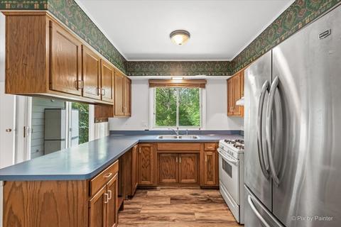 4600 Front Royal Dr, Mchenry, IL 60050 photo 3