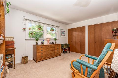 1814 E Sitka Ln, Mount Prospect, IL 60056 photo 17