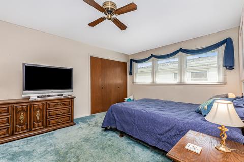 1814 E Sitka Ln, Mount Prospect, IL 60056 photo 15
