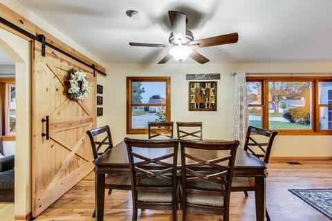 820 Cumberland St, Hoffman Estates, IL 60169 photo 7