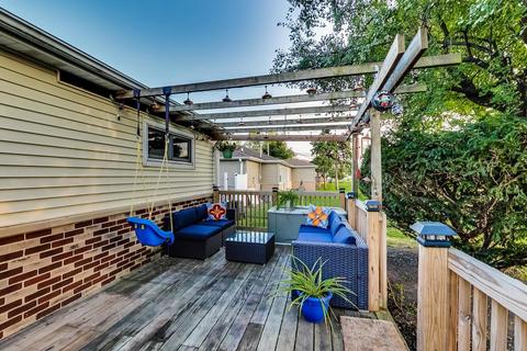 820 Cumberland St, Hoffman Estates, IL 60169 photo 23