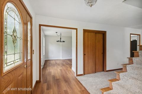 14933 Mill Rd, Capron, IL 61012 photo 2