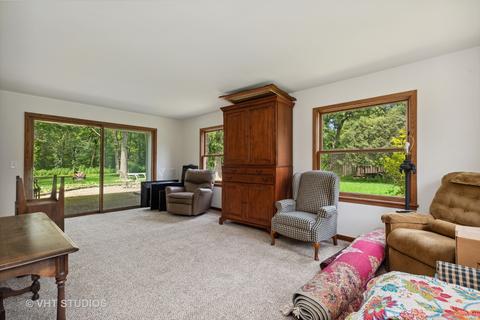 14933 Mill Rd, Capron, IL 61012 photo 3
