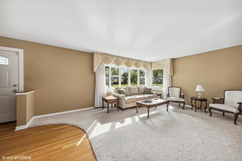 238 Michael Mnr, Glenview, IL 60025 photo 2