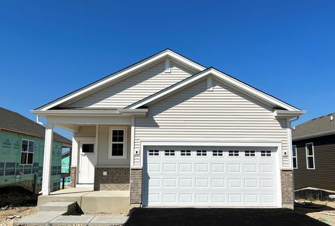 880 Eineke Blvd, Algonquin, IL 60102 photo 1