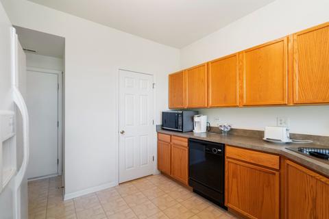 24237 Leski Ln, Plainfield, IL 60585 photo 9