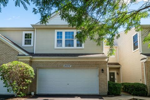 24237 Leski Ln, Plainfield, IL 60585 photo 1