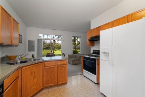 24237 Leski Ln, Plainfield, IL 60585 photo 7