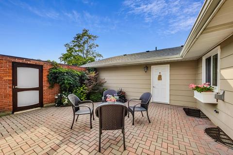 1 Stirling Ln, Rolling Meadows, IL 60008 photo 31