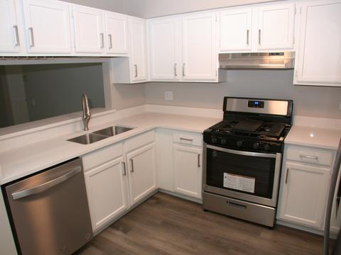 4723 Amber Cir, Hoffman Estates, IL 60192 photo 8