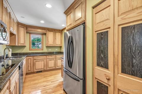 3911 Wilke Rd, Rolling Meadows, IL 60008 photo 12