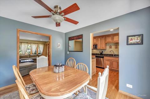 3911 Wilke Rd, Rolling Meadows, IL 60008 photo 9