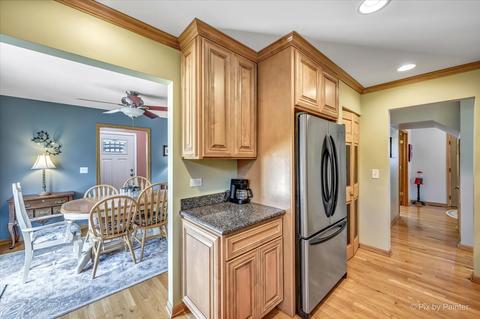 3911 Wilke Rd, Rolling Meadows, IL 60008 photo 10