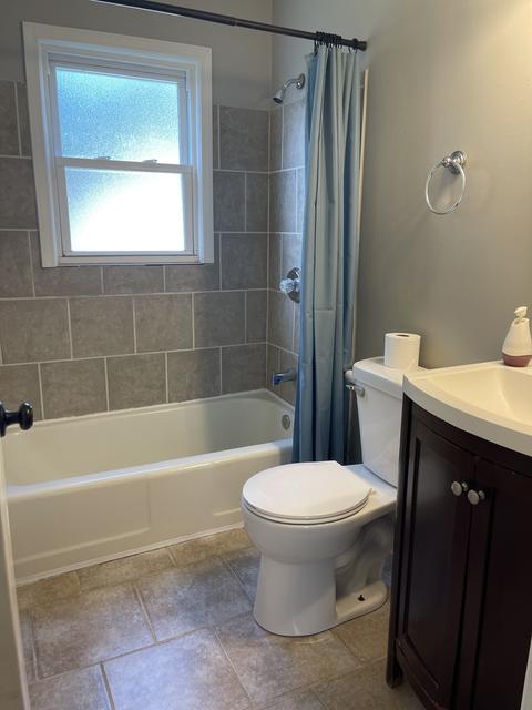 1306 Front St, Aurora, IL 60505 photo 7