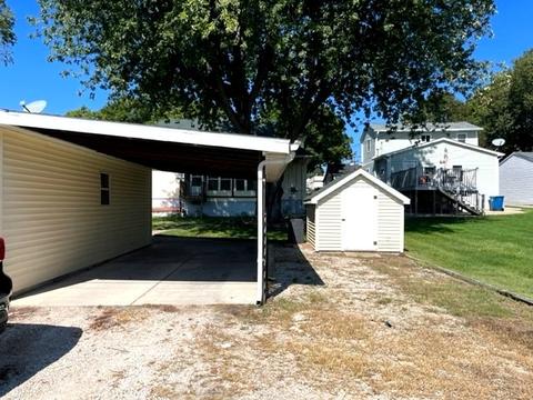 225 W Devlin St, Spring Valley, IL 61362 photo 46