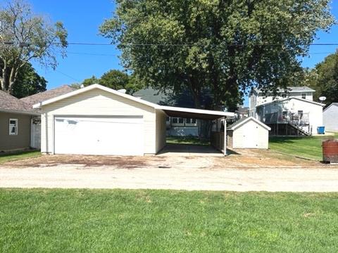225 W Devlin St, Spring Valley, IL 61362 photo 47