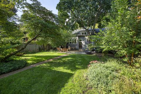 651 Forest Ave, Evanston, IL 60202 photo 22