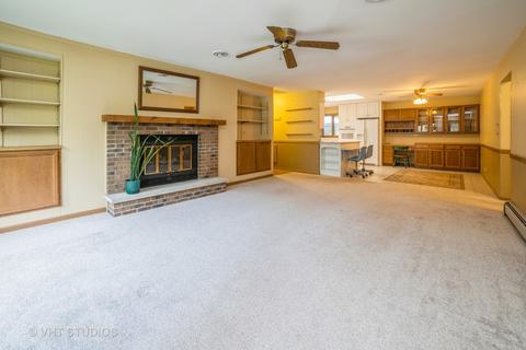 547 Eichler Dr, West Dundee, IL 60118 photo 6