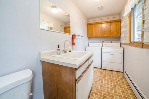 547 Eichler Dr, West Dundee, IL 60118 photo 14