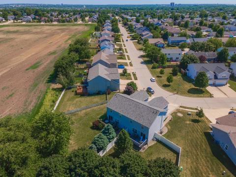 528 Wild Turkey Ln, Normal, IL 61761 photo 6