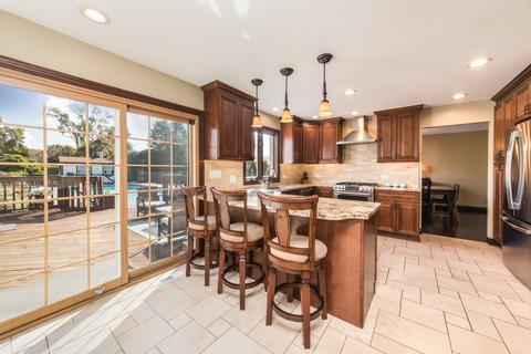 403 S Meier Rd, Mount Prospect, IL 60056 photo 12