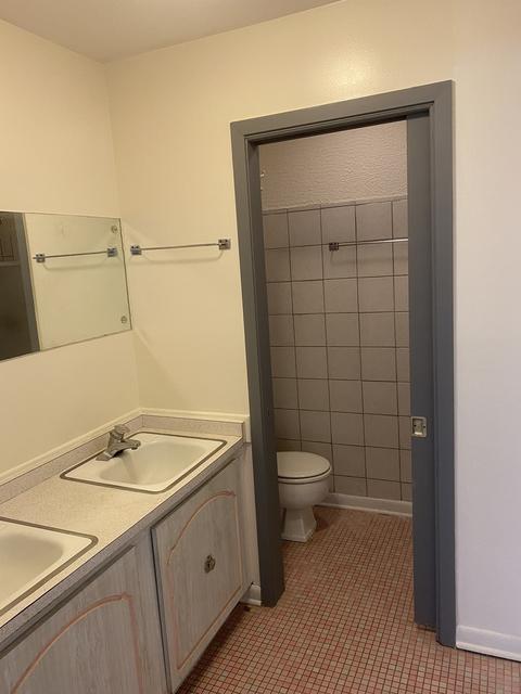 8812 Dee Rd, Des Plaines, IL 60016 photo 6