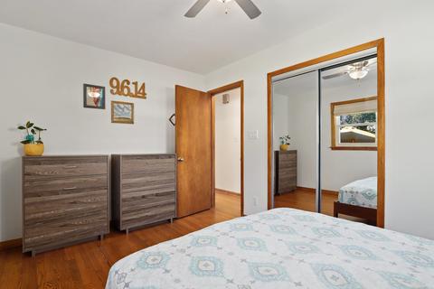421 N Mount Prospect Rd, Des Plaines, IL 60016 photo 14