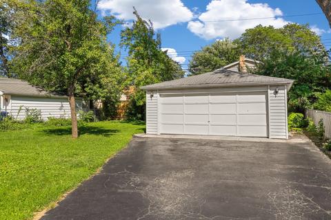 421 N Mount Prospect Rd, Des Plaines, IL 60016 photo 28