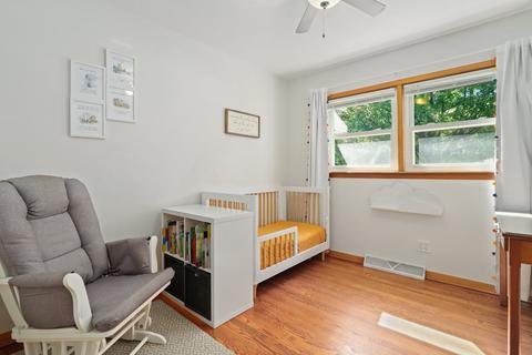 421 N Mount Prospect Rd, Des Plaines, IL 60016 photo 18