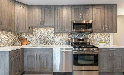 421 N Mount Prospect Rd, Des Plaines, IL 60016 photo 9