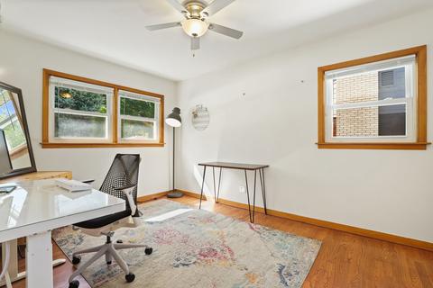 421 N Mount Prospect Rd, Des Plaines, IL 60016 photo 16