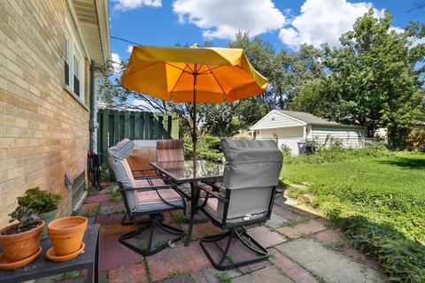 421 N Mount Prospect Rd, Des Plaines, IL 60016 photo 26