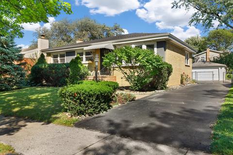 421 N Mount Prospect Rd, Des Plaines, IL 60016 photo 2