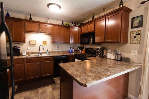 305 N Towanda Ave, Normal, IL 61761 photo 10