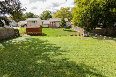 305 N Towanda Ave, Normal, IL 61761 photo 4
