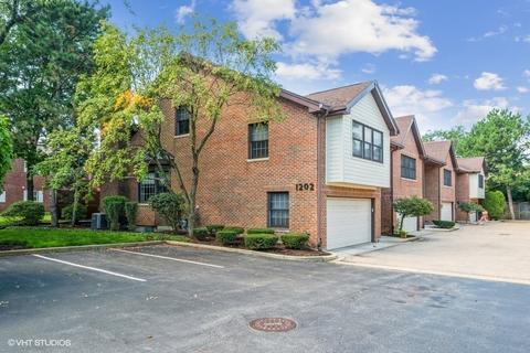 1202 Pine St #D, Glenview, IL 60025 photo 2