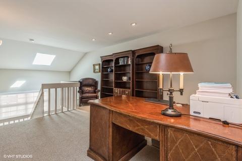1202 Pine St #D, Glenview, IL 60025 photo 16