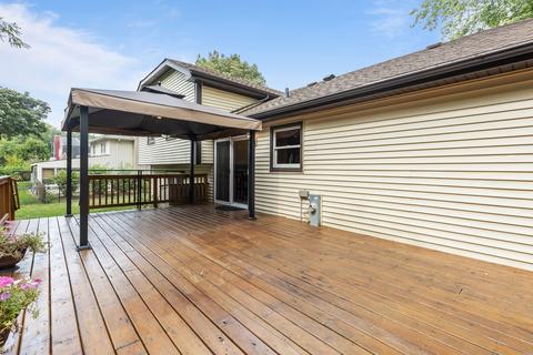 715 Chestnut Ct, Algonquin, IL 60102 photo 28