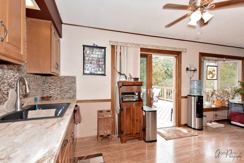 5425 Brittany Dr, Mchenry, IL 60050 photo 8