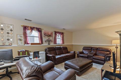 607 Jaffe St, Plano, IL 60545 photo 12