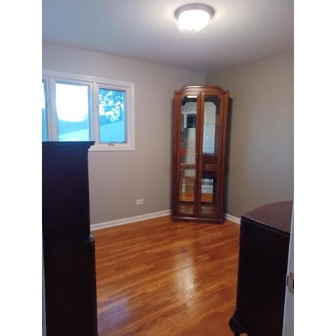 1105 Hermitage Ln, Hoffman Estates, IL 60169 photo 12
