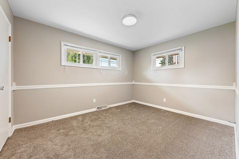 236 E Munroe St, Bourbonnais, IL 60914 photo 8