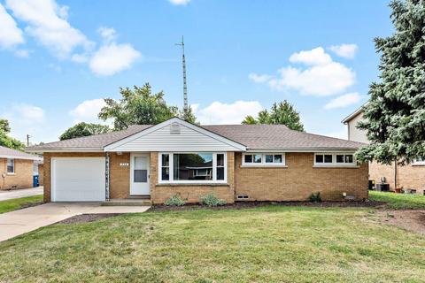 236 E Munroe St, Bourbonnais, IL 60914 photo 1
