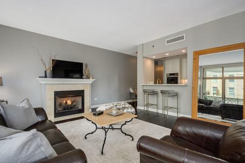 21 E Huron St #1007, Chicago, IL 60611 photo 6