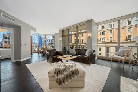 21 E Huron St #1007, Chicago, IL 60611 photo 2