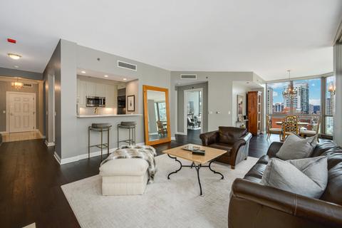 21 E Huron St #1007, Chicago, IL 60611 photo 4