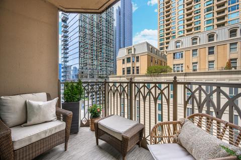 21 E Huron St #1007, Chicago, IL 60611 photo 12