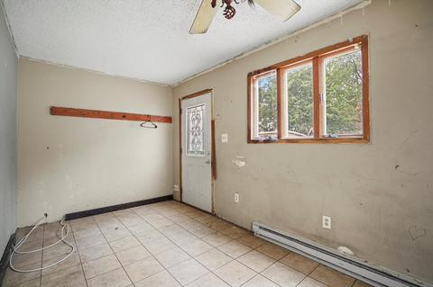 1050 Pershing St, Aurora, IL 60506 photo 15